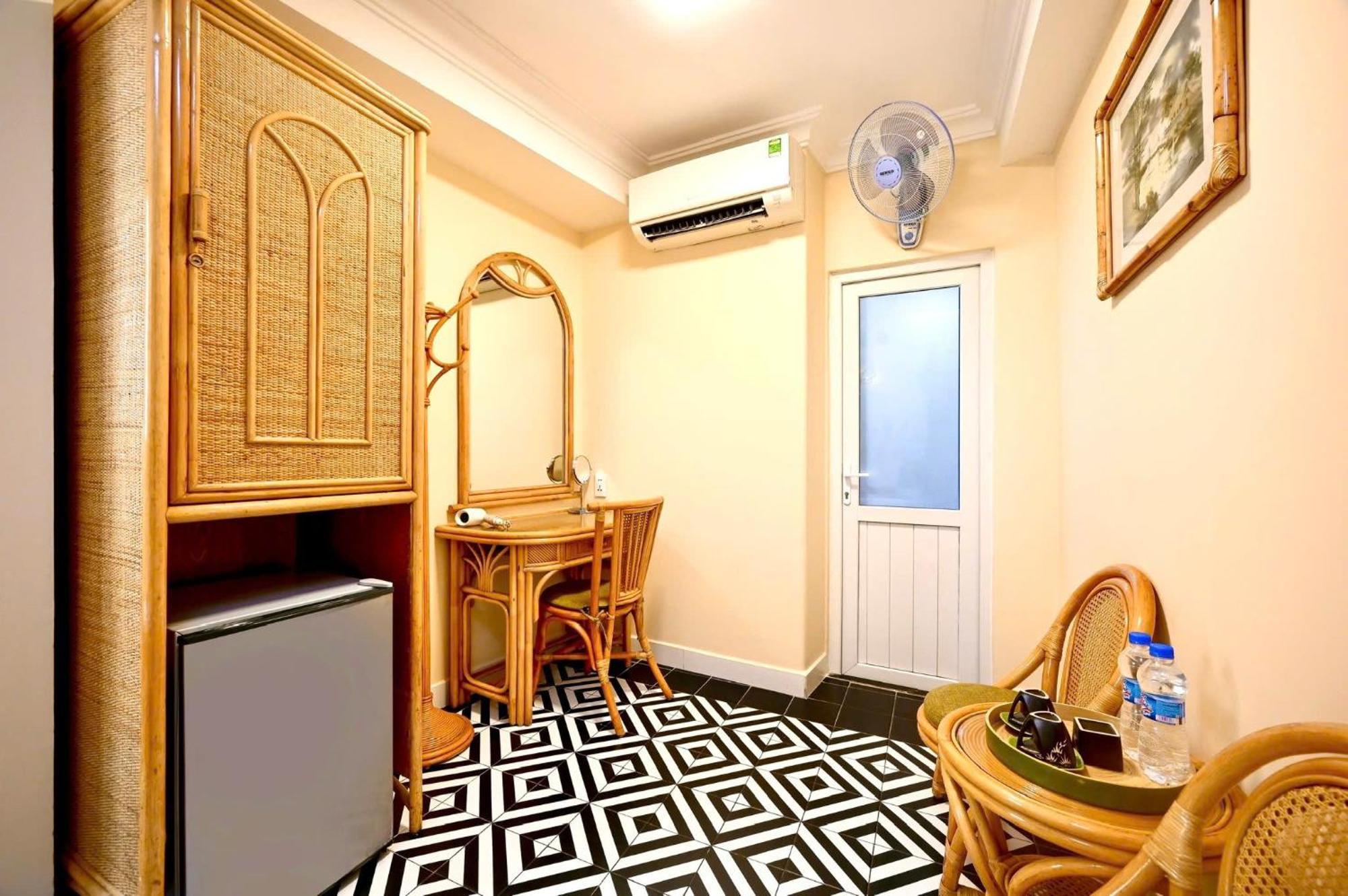 Hotel Spring House Saigon Park 3*